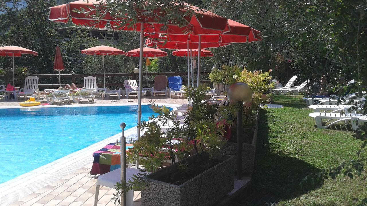Residence Miravalle Limone sul Garda Exterior foto